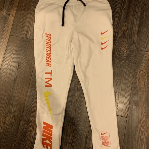 Joggers - Picture 2 of 2